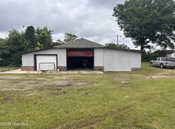27348 NC-125, Scotland Neck, NC 27874
