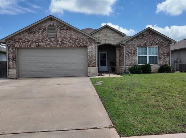 1505 Gypsum Place, Noble, OK 73068