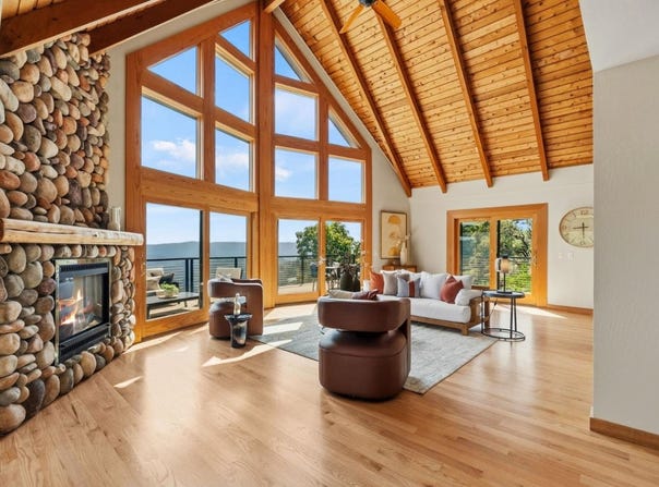 18836 Favre Ridge RD, LOS GATOS, CA 95033