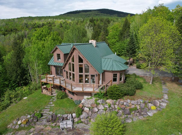 84 Ira Mountain Road, Kingfield, ME 04947