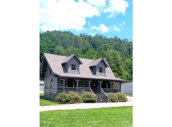 15 Black Wolf Ridge, Whittier, NC 28789