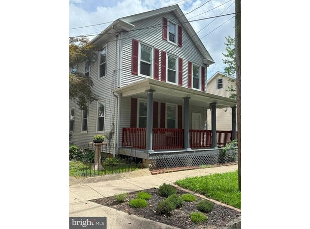 42 LAUREL STREET, WOODBURY, NJ 08096