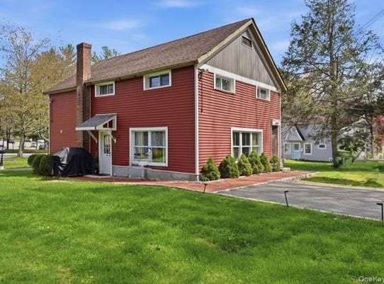 4 Lower Trinity Pass Road, Pound Ridge, NY 10576