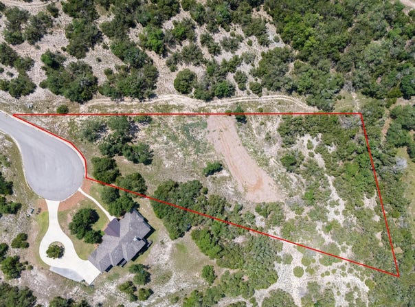 2239 Longs Peak, Canyon Lake, TX 78133