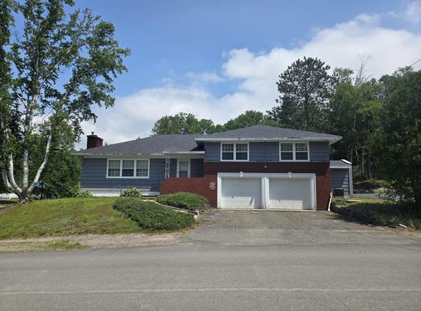 125 Connecticut Avenue, Millinocket, ME 04462
