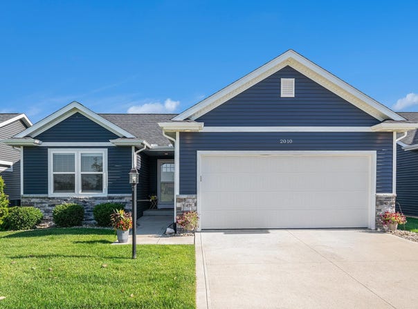 2010 Newbury Circle, Goshen, IN 46526-1903