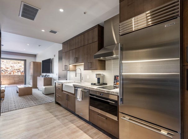 1550 E Black Desert Dr, Ivins, UT 84738