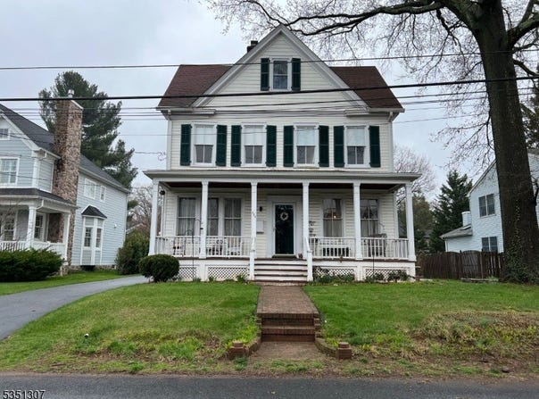 826 Wallberg Ave, Westfield Town, NJ 07090-2336