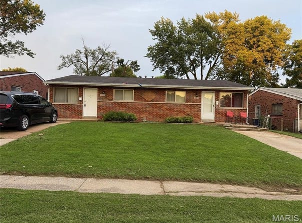 4064 Esseldale Drive, St Ann, MO 63074