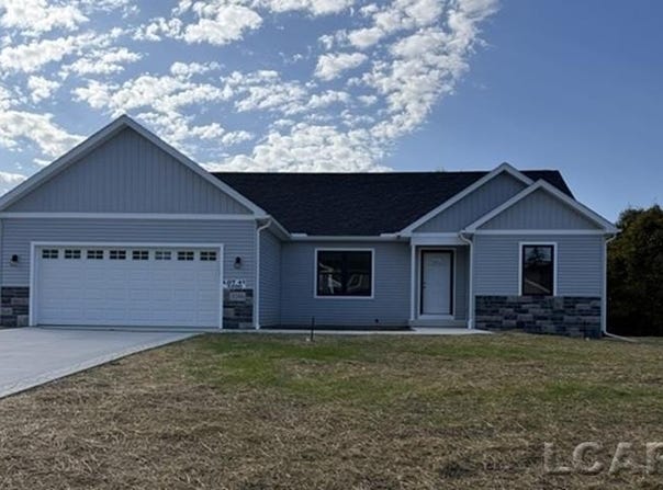 3200 Pender Court, Adrian, MI 49221