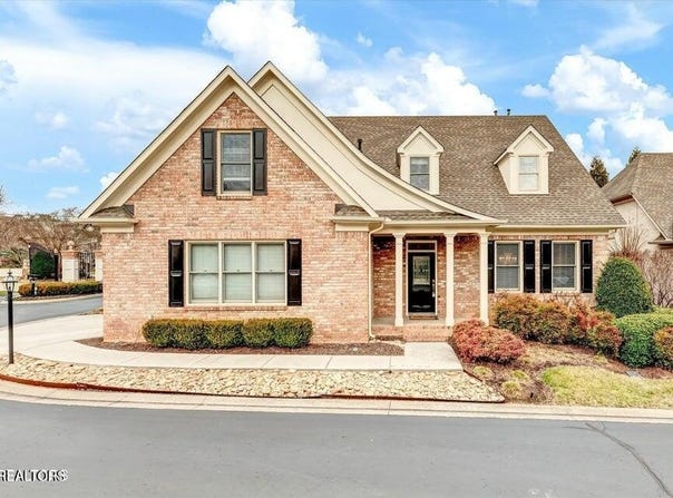 1179 Highgrove Garden Way, Knoxville, TN 37922
