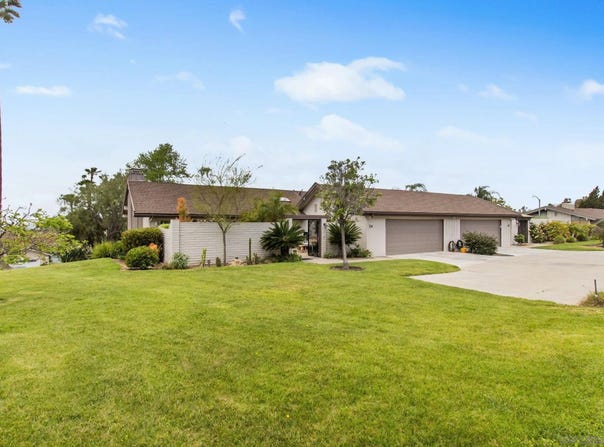 24 Via Alta Vis, Bonsall, CA 92003