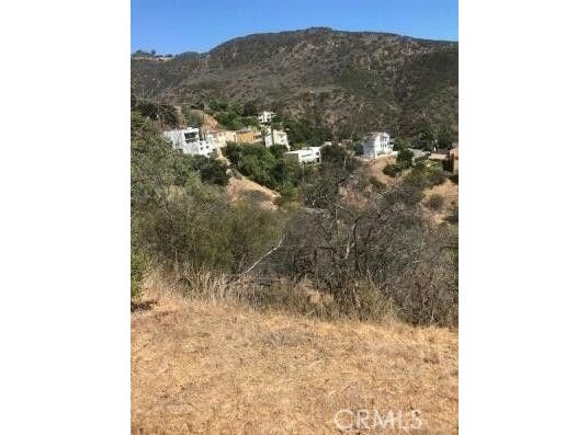1 Latigo Cyn & Ocean View, Malibu, CA 90265