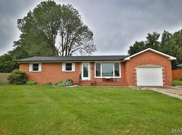 714 Fairway Street, Bethalto, IL 62010
