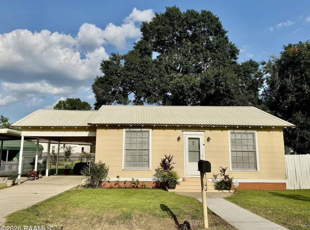 211 Lafayette Street, Broussard, LA 70518
