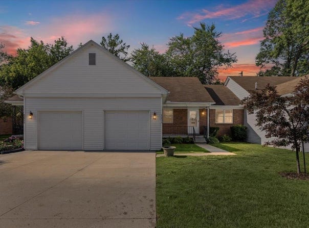 22830 Lincoln Court, Saint Clair Shores, MI 48082