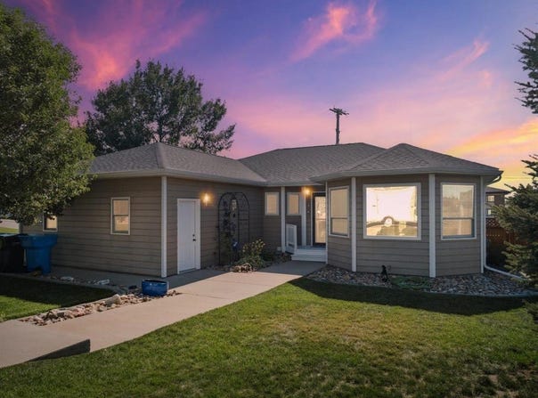 1938 8th Avenue, Belle Fourche, SD 57717