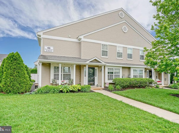 2501 LEXINGTON MEWS, WOOLWICH TWP, NJ 08085