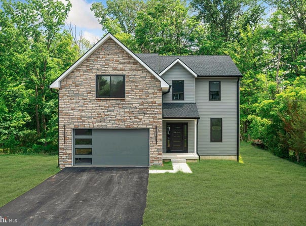 2947 BRIDGE Street, FURLONG, PA 18925
