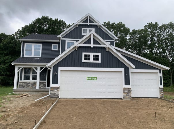 1417 Kimber Drive, Lowell, MI 49331
