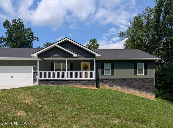 110 Gladys Lane, Tazewell, TN 37879