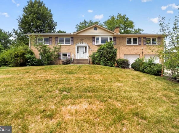 3208 ACCOLADE DR, CLINTON, MD 20735