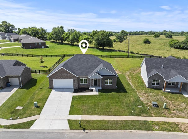 202 Max Cavnes Road, Danville, KY 40422
