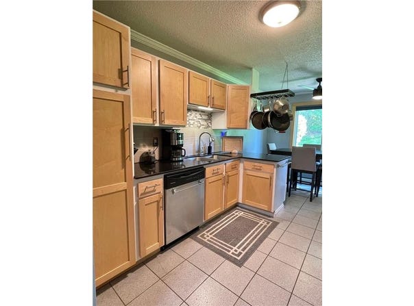 5145 Balmoral Lane, Bloomington, MN 55437