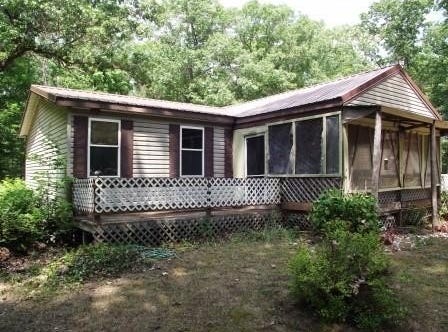 395 N Campbell Road, Fountain, MI 49410
