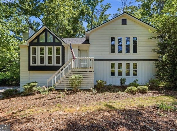 12 Park Avenue E, Dallas, GA 30157