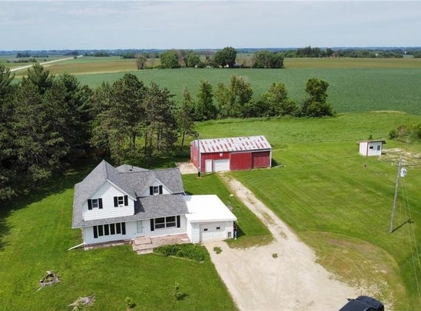 48496 Highway 57 Boulevard, Wanamingo, MN 55983