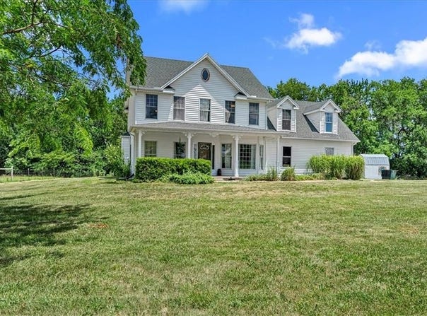 1148 N 1st Road, Baldwin City, KS 66006