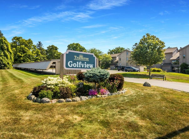 5564 Golfview Court, Williamsburg, MI 49690