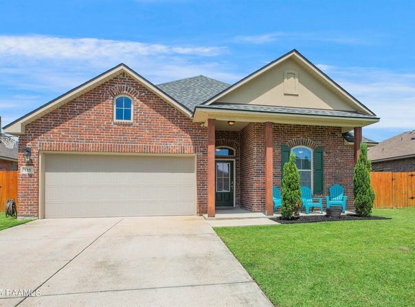 125 Merrydale Lane, Rayne, LA 70578