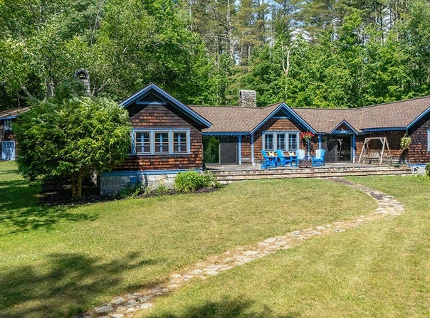 218 Gristmill Lane, Keene, NY 12942