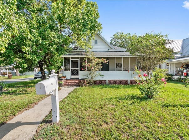 202 E BADCOCK BOULEVARD, MULBERRY, FL 33860