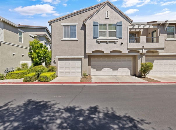 2117 Boccioni Lane, Clovis, CA 93611