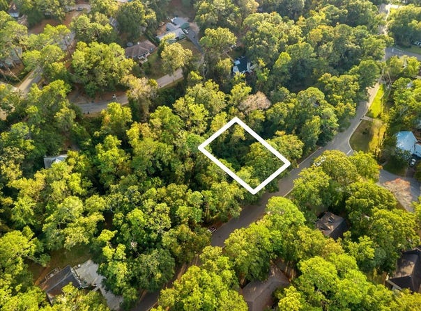 233 Rolling Hill Dr, Daphne, AL 36526