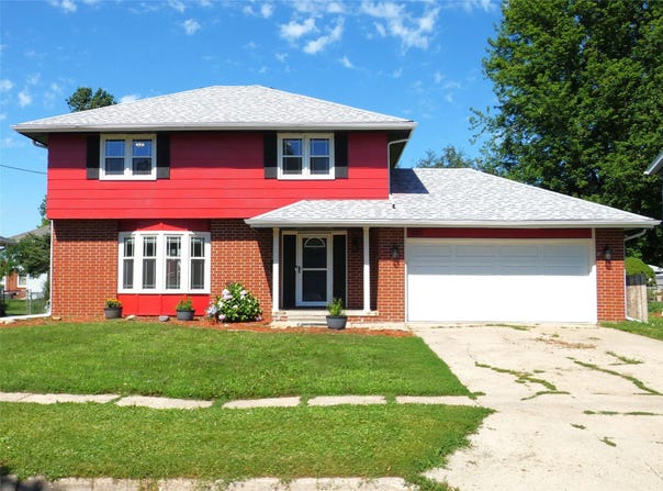 623 E 18th Street N, Newton, IA 50208