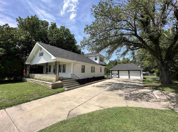 2404 W 13th st North, Wichita, KS 67203