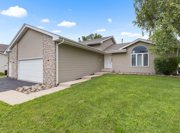 3838 Golden Prairie, ROCKFORD, IL 61109