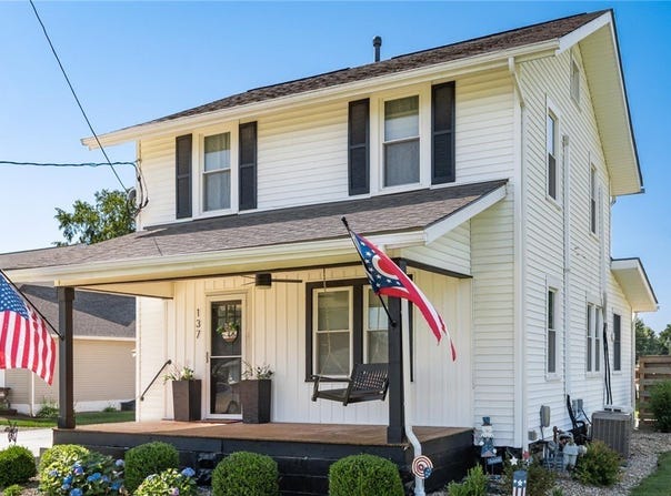 137 N Vernon Avenue, Newark, OH 43055