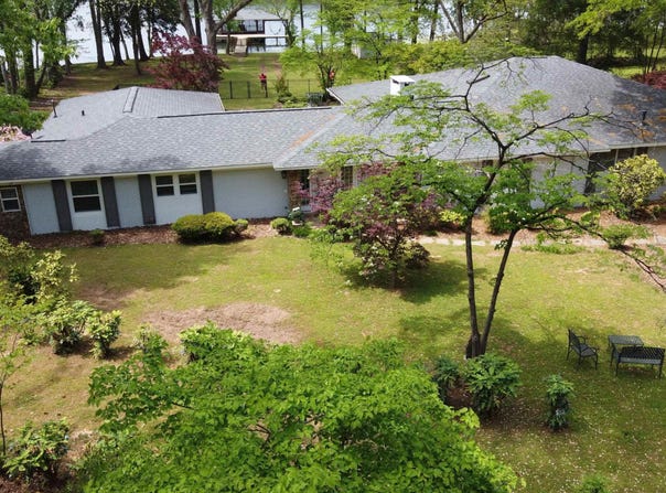 1702 Roseberry Drive, Scottsboro, AL 35769