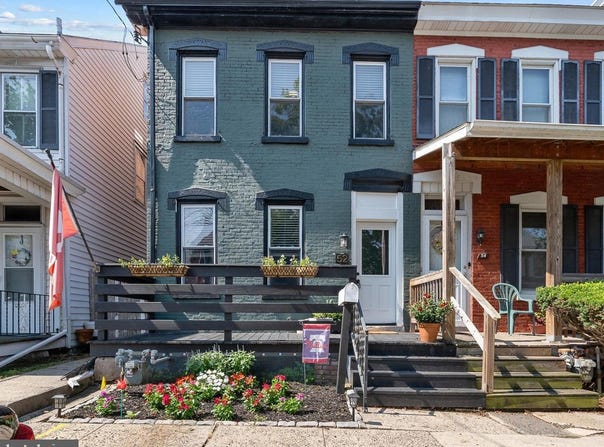 52 W 3RD STREET, POTTSTOWN, PA 19464