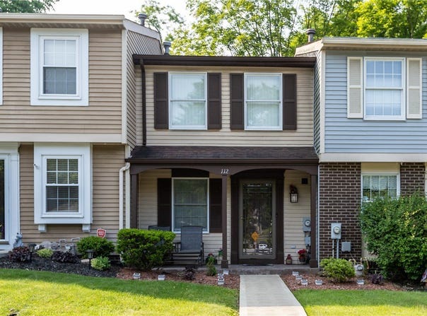 112 Duquesne Blvd, Plum Boro, PA 15068