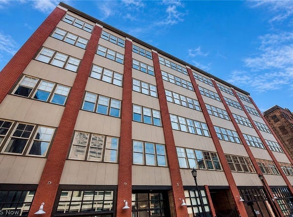 1260 W 4th Street, Cleveland, OH 44113