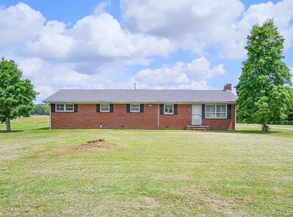 17688 Brownsferry Road, Athens, AL 35611