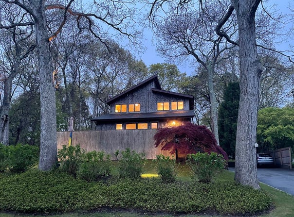 3866 Noyack Road, Sag Harbor, NY 11963