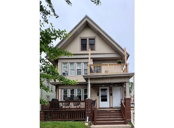 1333 North 43rd St, Milwaukee, WI 53208