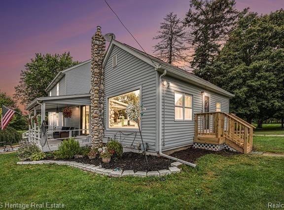 2154 W Maple Avenue, Flint, MI 48507
